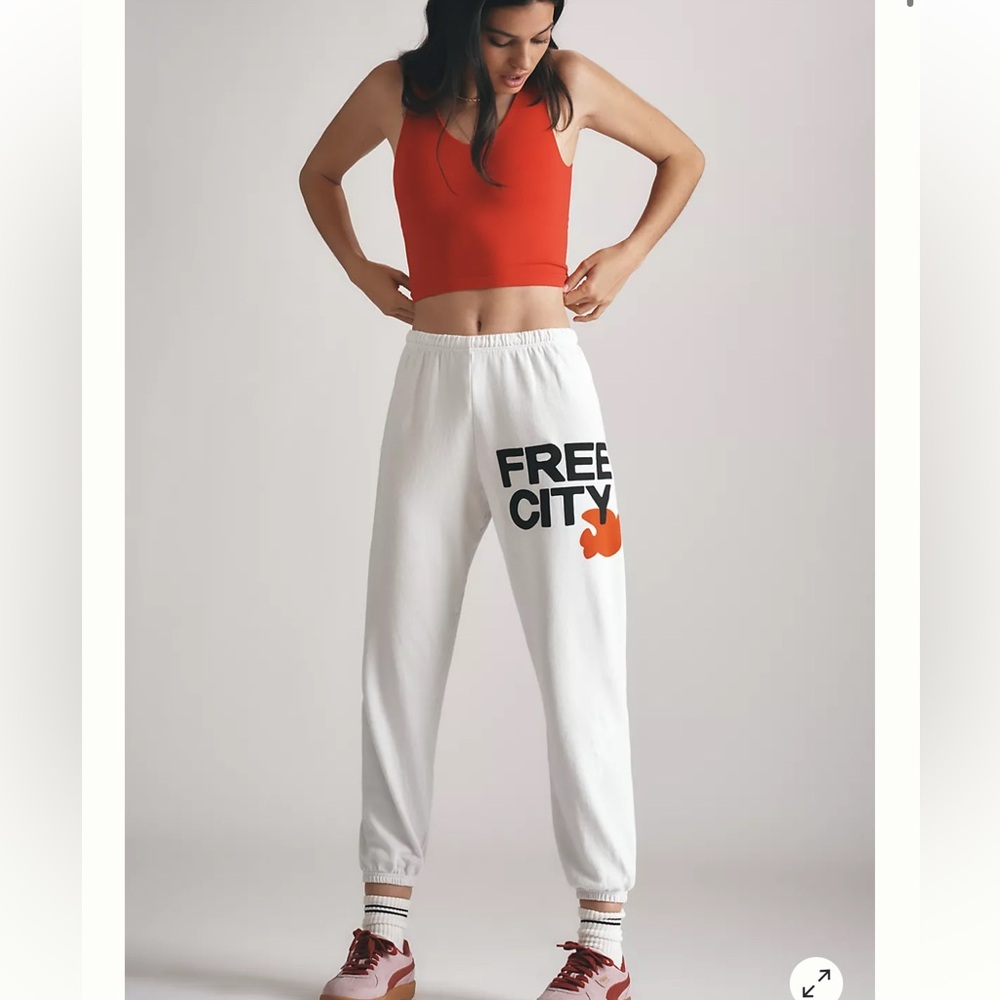 ✨FREECITY Logo Cotton Sweatpants Size S